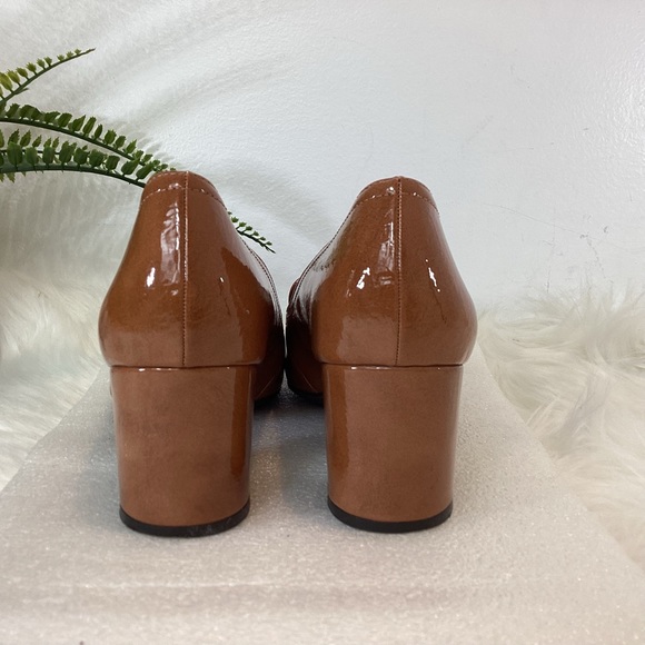 NATURALIZER WYNRIE LOAFERS BLOCK HEEL TAWNY BROWN SZ 9 - Picture 6 of 13